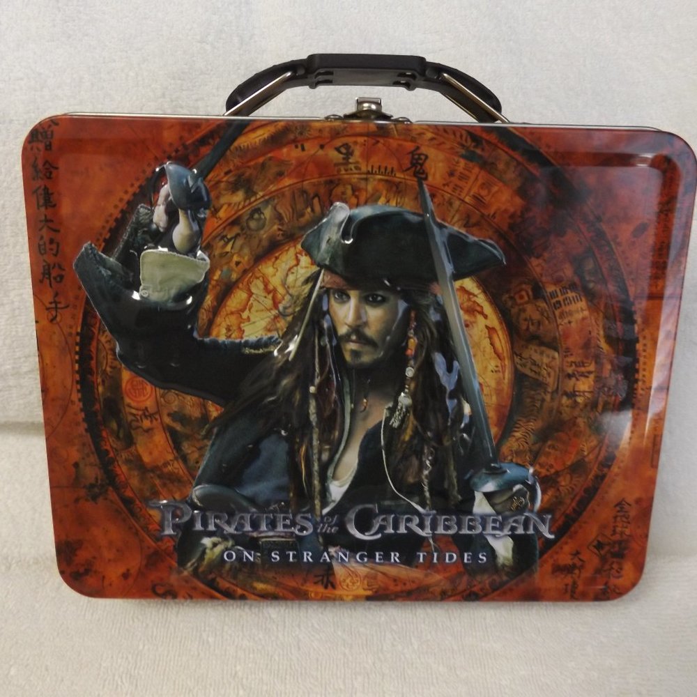 LUNCH PAIL - PIRATES OF THE CARIBBEAN